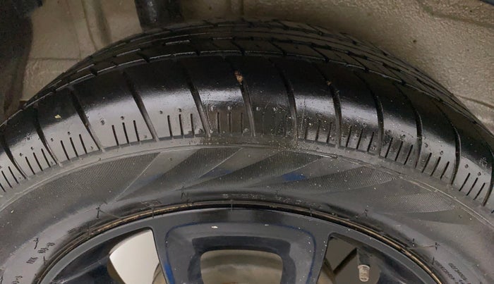 2018 Maruti IGNIS ZETA 1.2 K12, Petrol, Manual, 73,944 km, Right Rear Tyre Tread