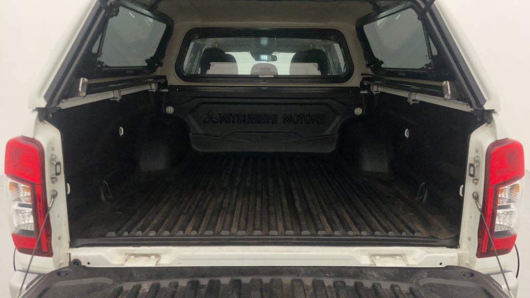 2019 Mitsubishi Triton Glx Plus (4x4), Automatic, 103089 km, Boot Inside View