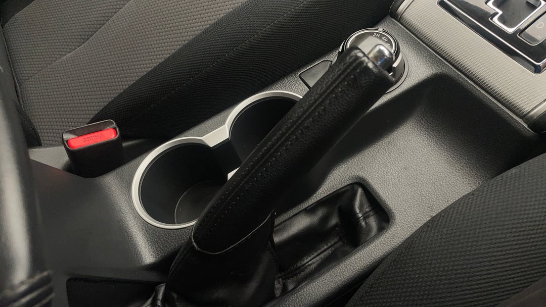 2019 Mitsubishi Triton Glx Plus (4x4), Automatic, 103089 km, Handbrake