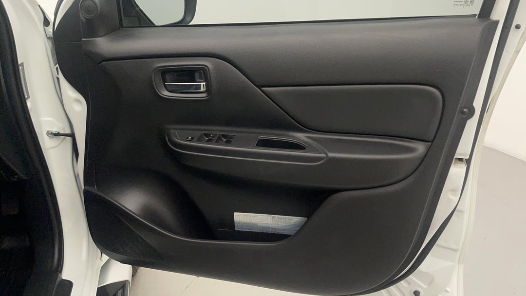 2019 Mitsubishi Triton Glx Plus (4x4), Automatic, 103089 km, Speaker View