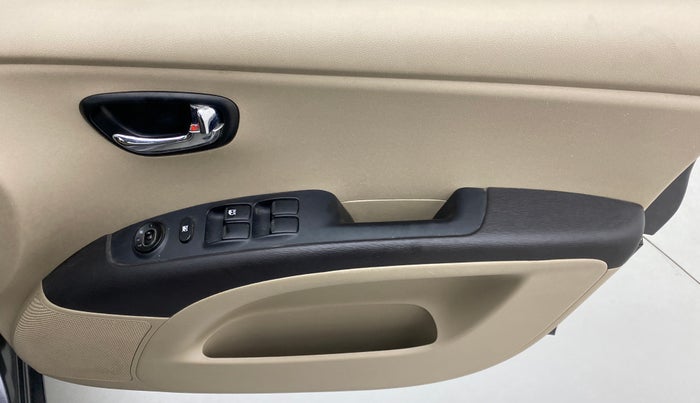 2012 Hyundai i10 SPORTZ 1.2 KAPPA2, Petrol, Manual, 69,981 km, Driver Side Door Panels Control