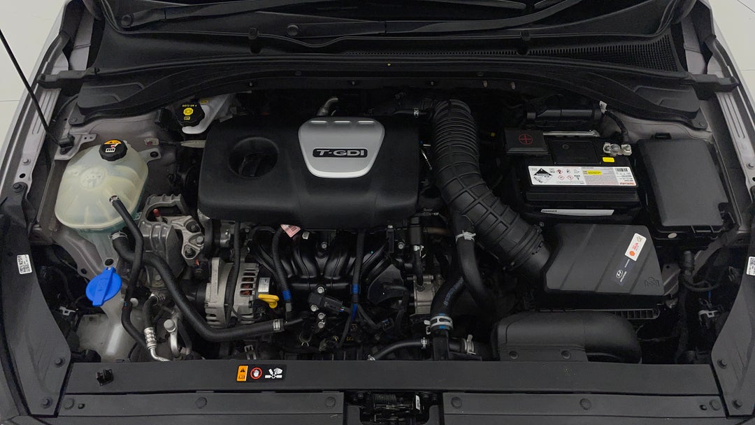 Open Bonnet (Engine)