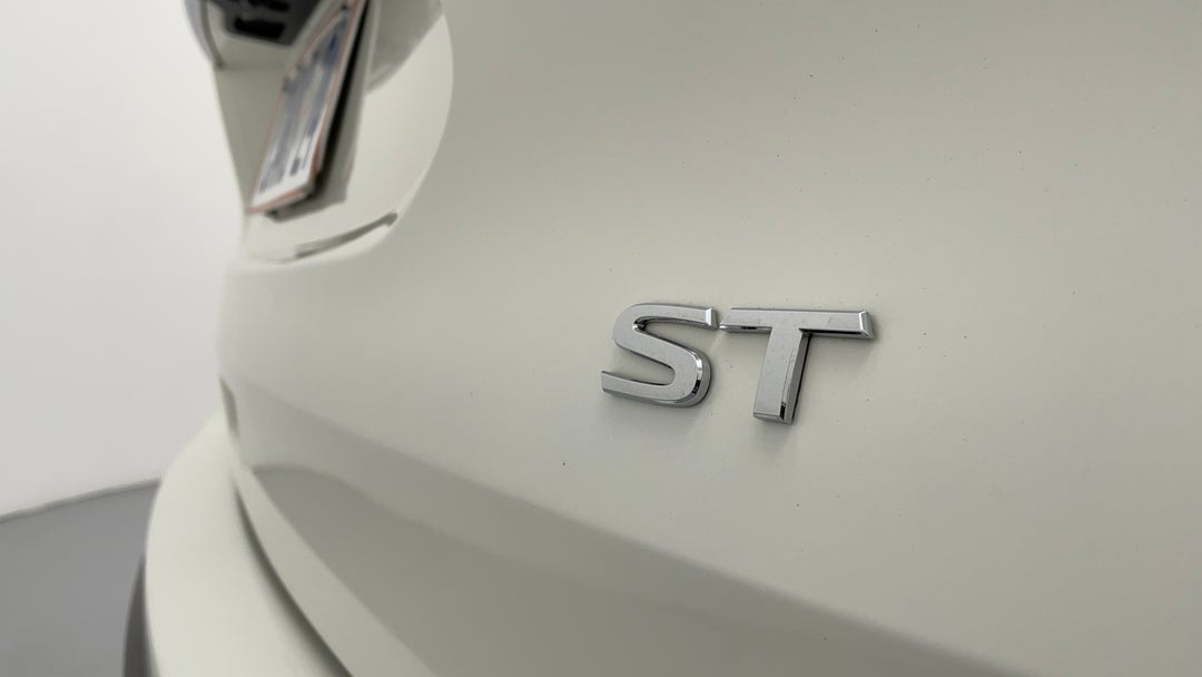 Badge (Boot Right Side)