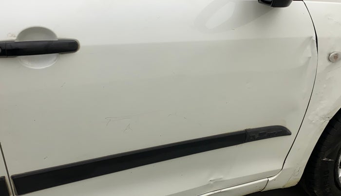 2019 Maruti Swift Dzire TOUR S DIESEL, Diesel, Manual, 67,441 km, Driver-side door - Minor scratches