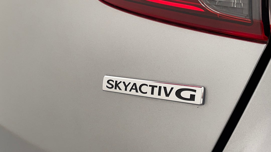 Badge (Boot Right Side)