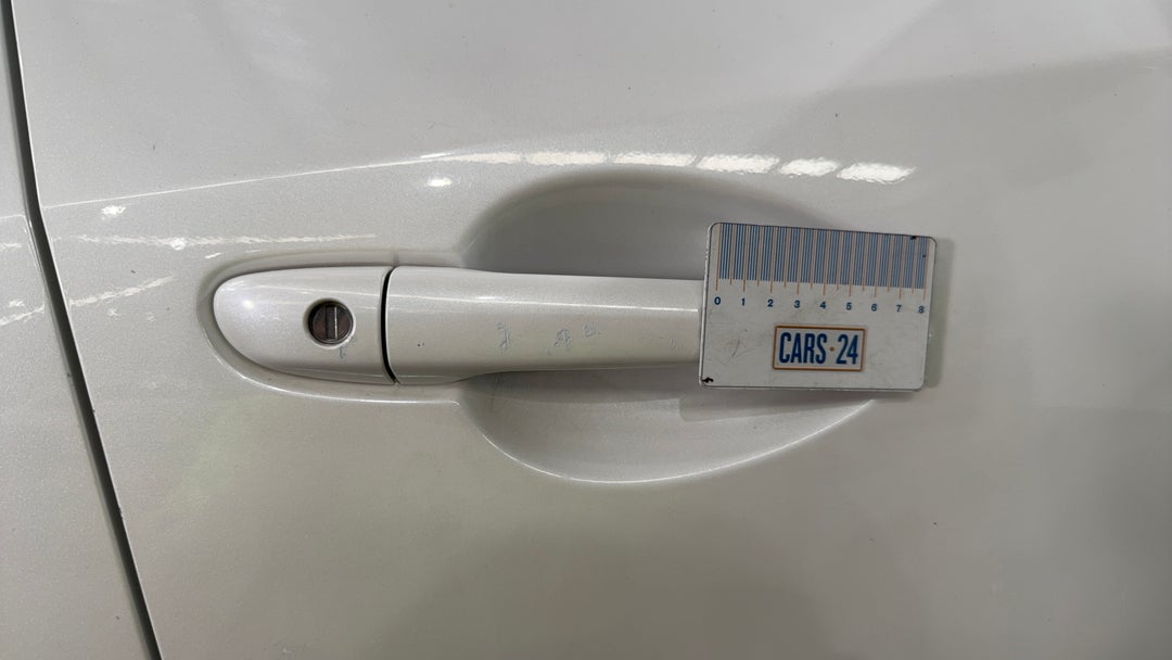 2017 Mazda CX-3 Maxx (FWD), Automatic, 72225 km, Door Handles Front RHS Chip