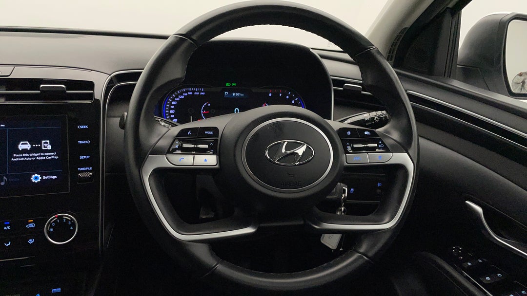 2023 Hyundai Tucson (FWD), Automatic, 46776 km, Steering Wheel Close-up