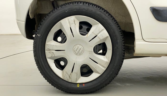 2016 Maruti Wagon R 1.0 VXI AMT, Petrol, Automatic, 40,417 km, Right Rear Wheel