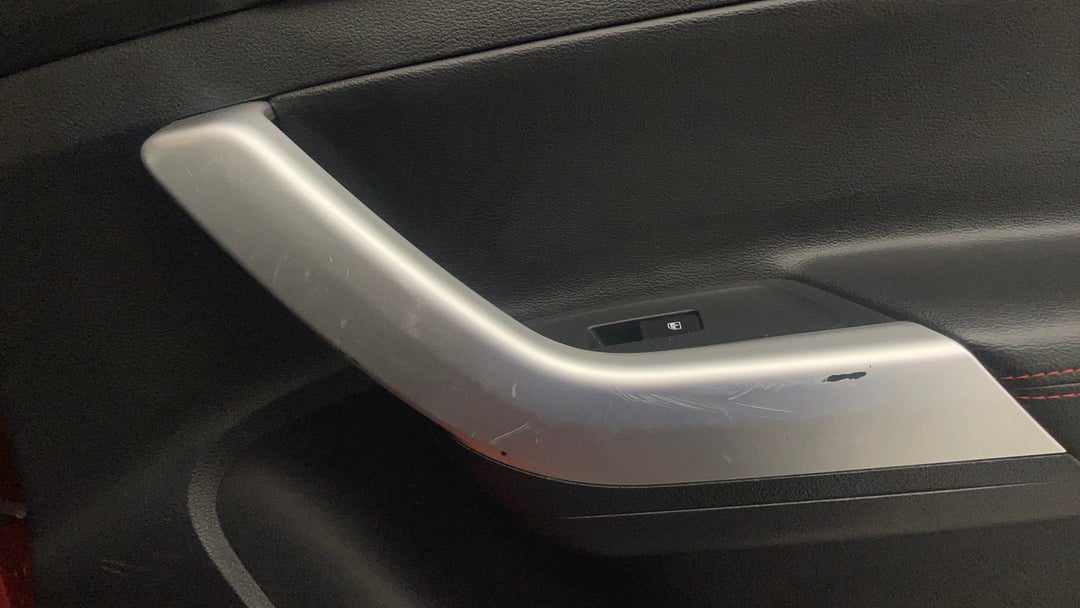 2022 LDV T60 Max Pro (4x4), Automatic, 67185 km, Door Interior Rear RHS Scratch