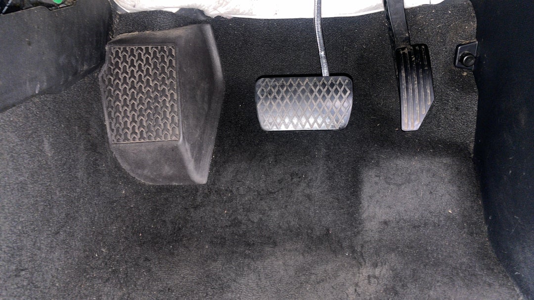 2022 LDV T60 Max Pro (4x4), Automatic, 67185 km, Pedals and Footmat