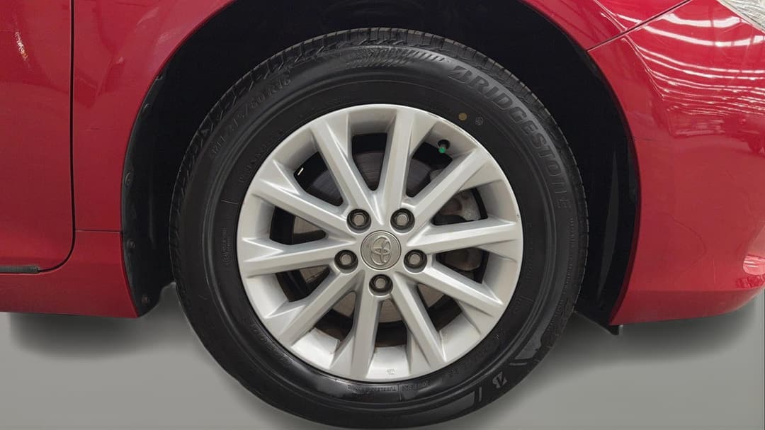 2015 Toyota Camry Altise, Automatic, 104135 km, Right Front Wheel