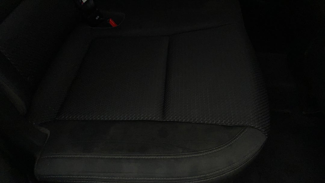 2017 Hyundai Tucson Active (FWD), Automatic, 93461 km, Seats Rear RHS Stain