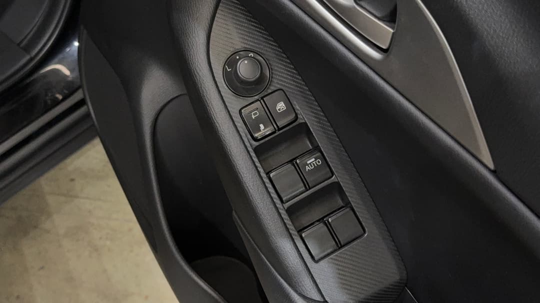 2021 Mazda CX-3 Maxx Sport (FWD), Automatic, 29481 km, Drivers Side Door Panel Controls