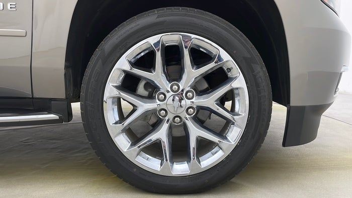 Chevrolet Tahoe-Right Front Tyre
