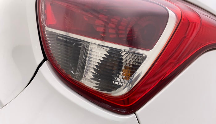 2018 Hyundai Grand i10 MAGNA 1.2 KAPPA VTVT, Petrol, Manual, 69,928 km, Right tail light - Minor scratches