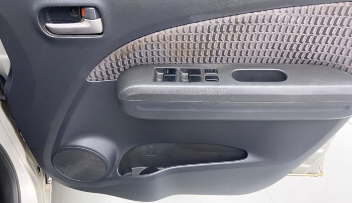 2014 Maruti Ritz VXI Elate Limited Edition, Petrol, Manual, 48,383 km, Driver Side Door Panels Control