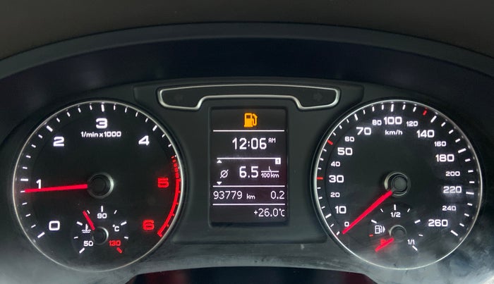 2014 Audi Q3 2.0 TDI MT S EDITION, Diesel, Manual, 94,146 km, Odometer Image