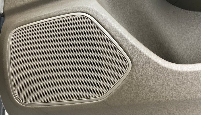 2014 Audi Q3 2.0 TDI MT S EDITION, Diesel, Manual, 94,146 km, Speaker