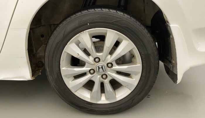 2013 Honda City 1.5L I-VTEC V MT, Petrol, Manual, 1,11,836 km, Left Rear Wheel