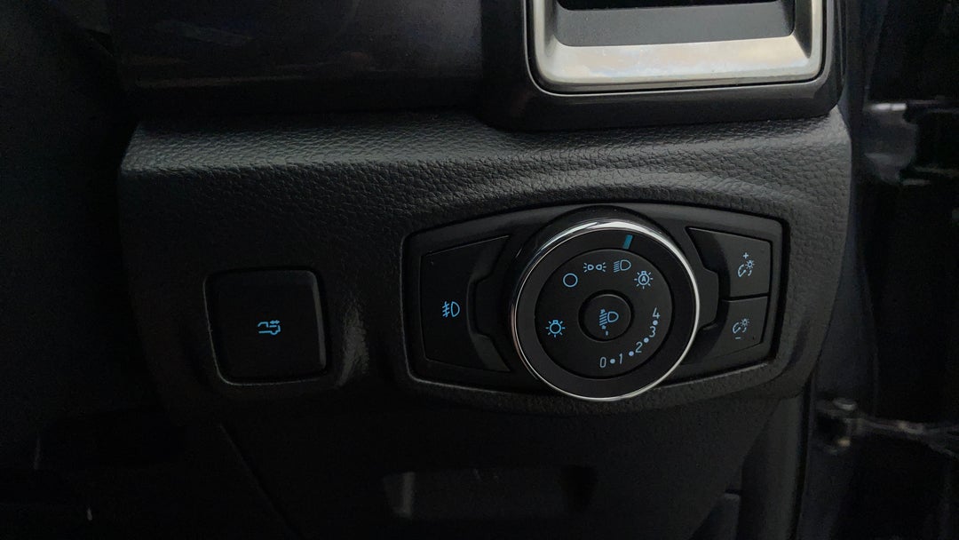 2020 Ford Ranger Wildtrak 3.2 (4x4), Automatic, 47387 km, Utility Switches/Buttons