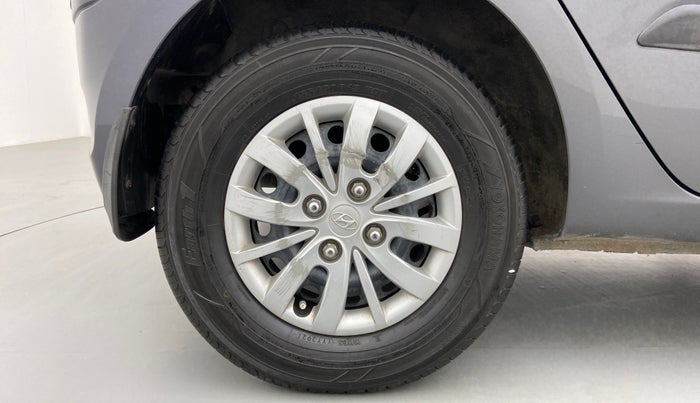 2013 Hyundai i10 MAGNA 1.2 KAPPA2, Petrol, Manual, 48,584 km, Right Rear Wheel