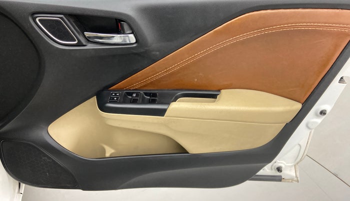 2017 Honda City 1.5L I-VTE V CVT, Petrol, Automatic, 91,468 km, Driver Side Door Panels Control