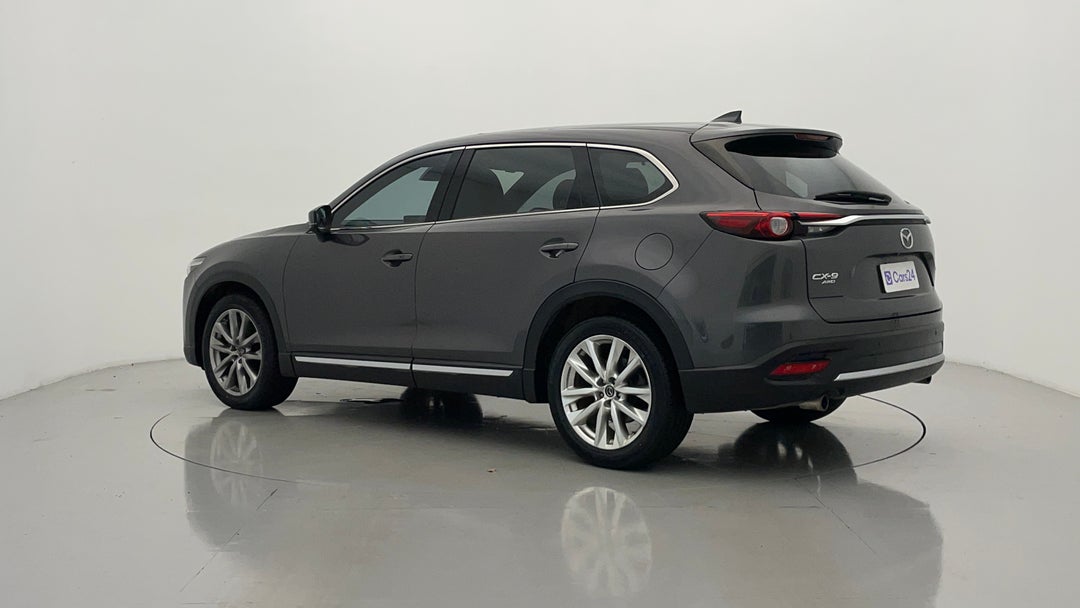 Left Back Diagonal (45- Degree) View