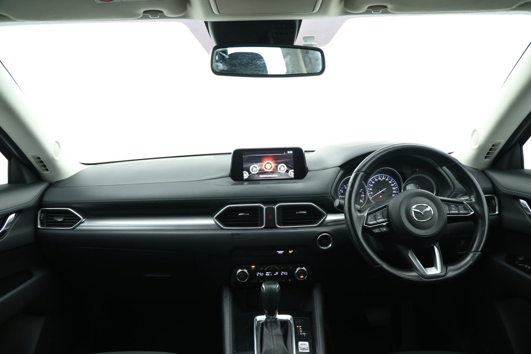 2017 Mazda CX-5 Maxx Sport (4x2), Automatic, 82499 km, Dashboard View