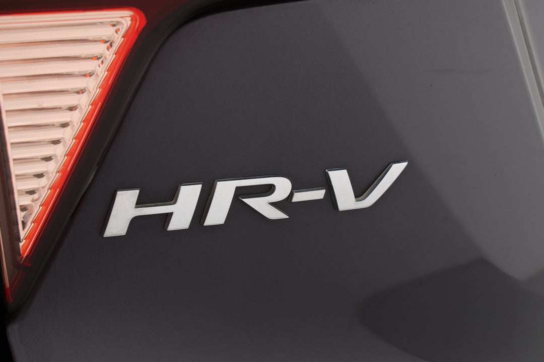 2016 Honda HR-V Vti-l, Automatic, 120959 km, Badge (Boot Left Side)