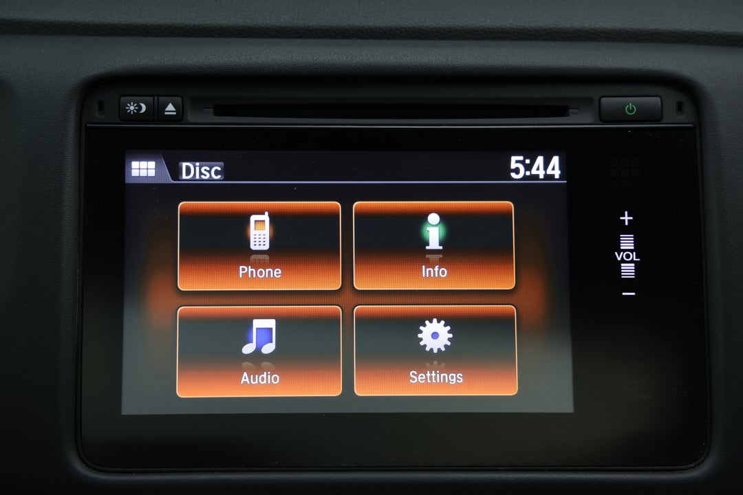 2016 Honda HR-V Vti-l, Automatic, 120959 km, Infotainment System