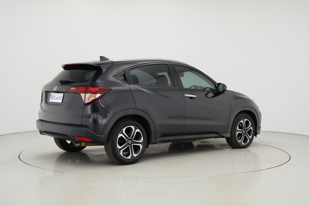 2016 Honda HR-V Vti-l, Automatic, 120959 km, Right Back Diagonal (45- Degree) View
