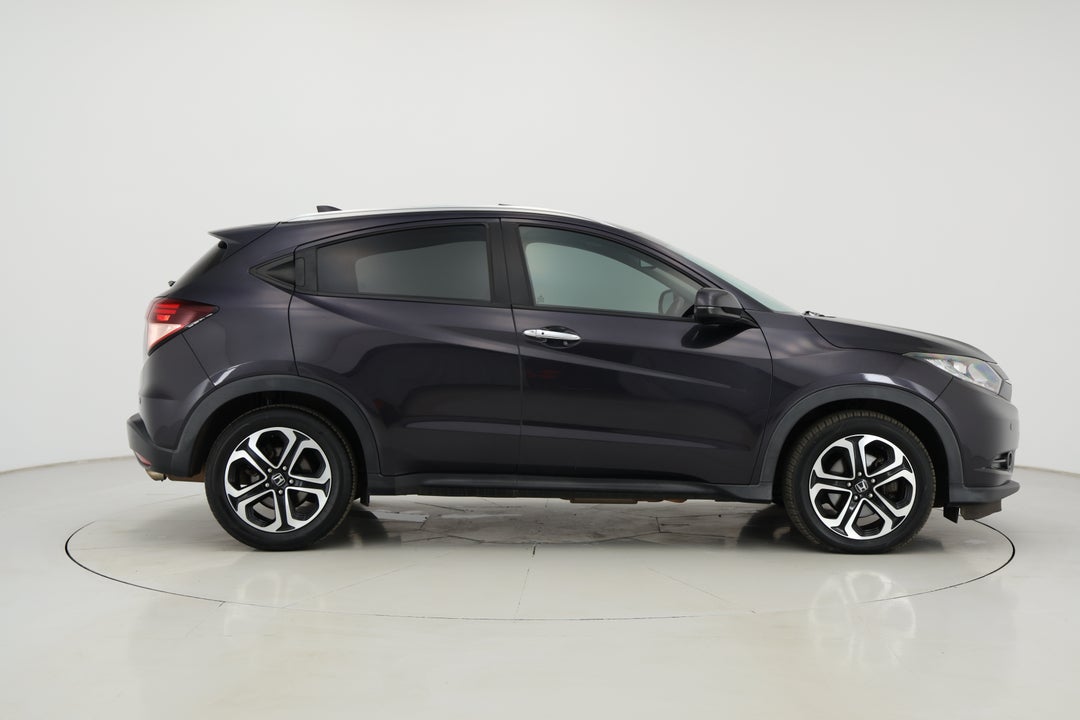 2016 Honda HR-V Vti-l, Automatic, 120959 km, Right Side View