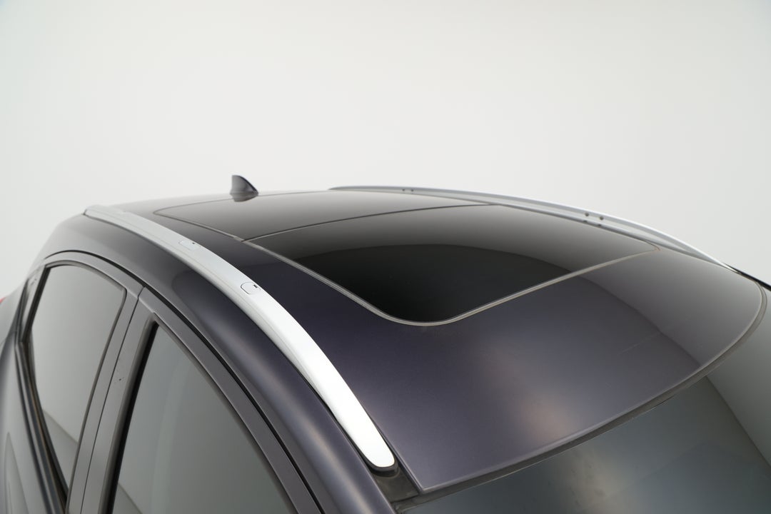 2016 Honda HR-V Vti-l, Automatic, 120959 km, Roof/Sunroof View