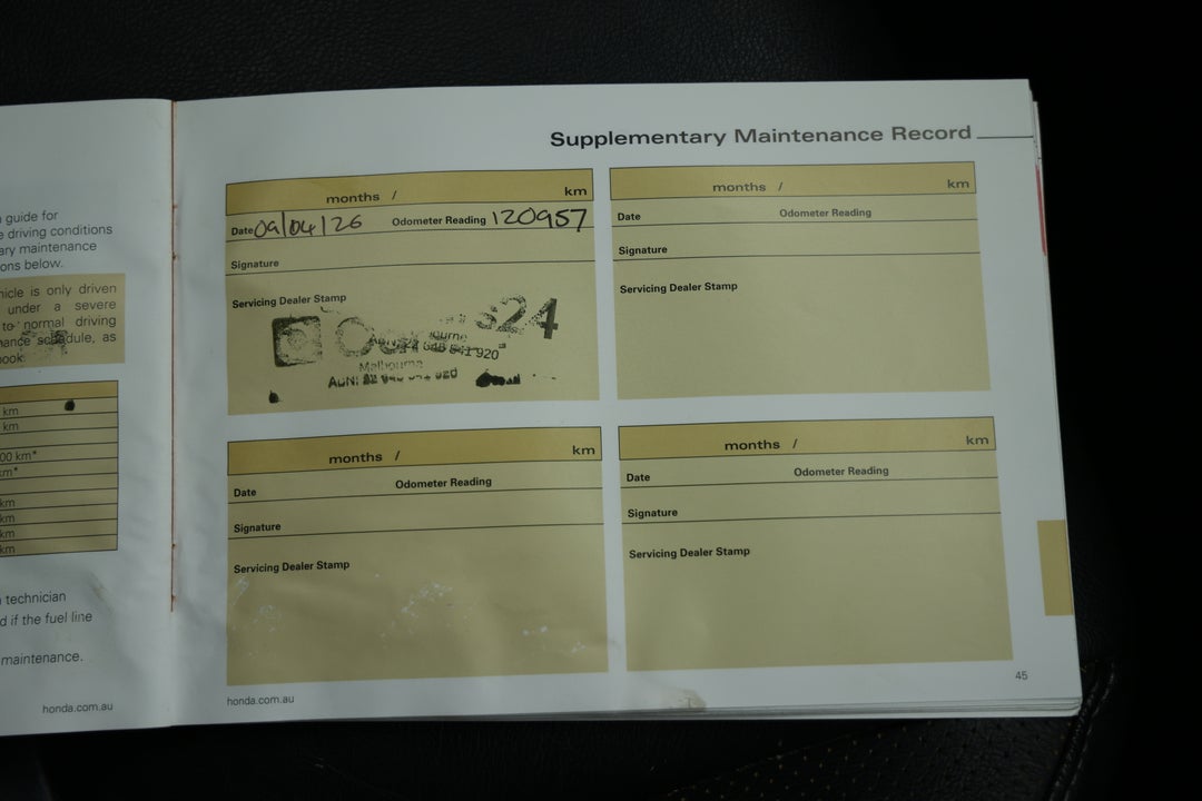 2016 Honda HR-V Vti-l, Automatic, 120959 km, Service History