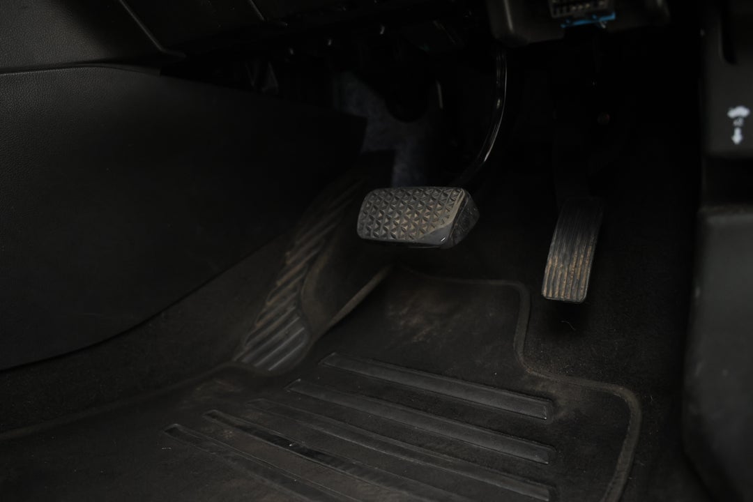 2017 Holden Astra Ls, Automatic, 145925 km, Pedals and Footmat