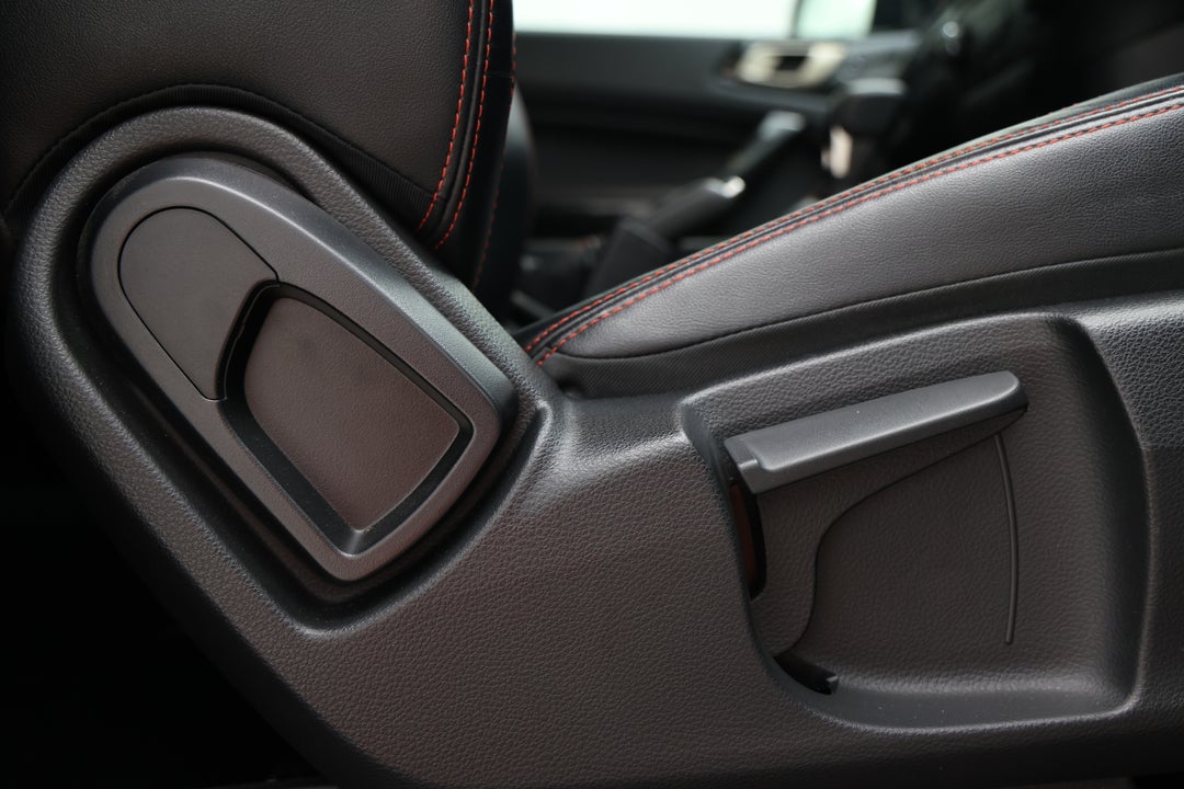 2019 Ford Ranger Fx4 3.2 (4x4), Automatic, 67426 km, Drivers Side Adjustment Panel