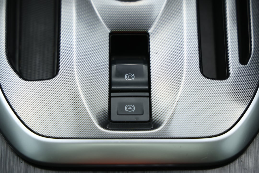 2022 GWM Haval Jolion Ultra, Automatic, 72312 km, Handbrake