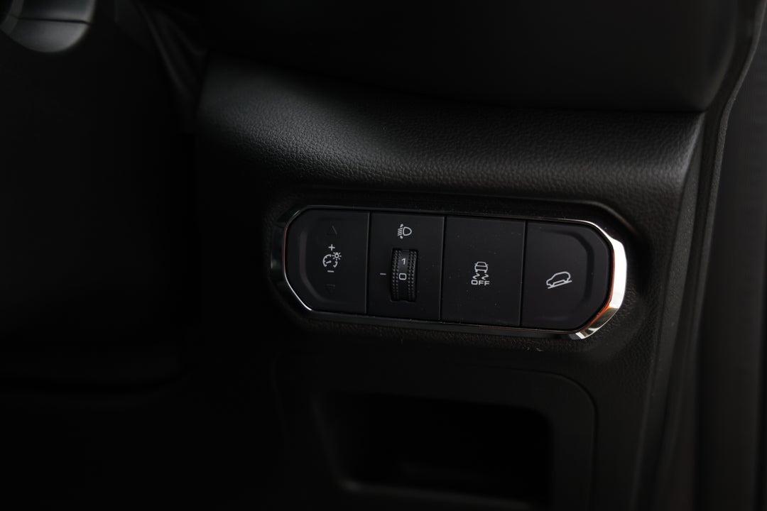 2022 GWM Haval Jolion Ultra, Automatic, 72312 km, Utility Switches/Buttons