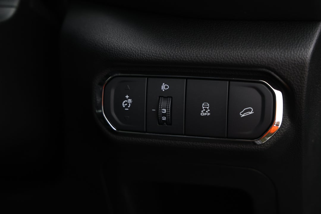 2024 GWM Haval Jolion Ultra Hybrid, Automatic, 15663 km, Utility Switches/Buttons