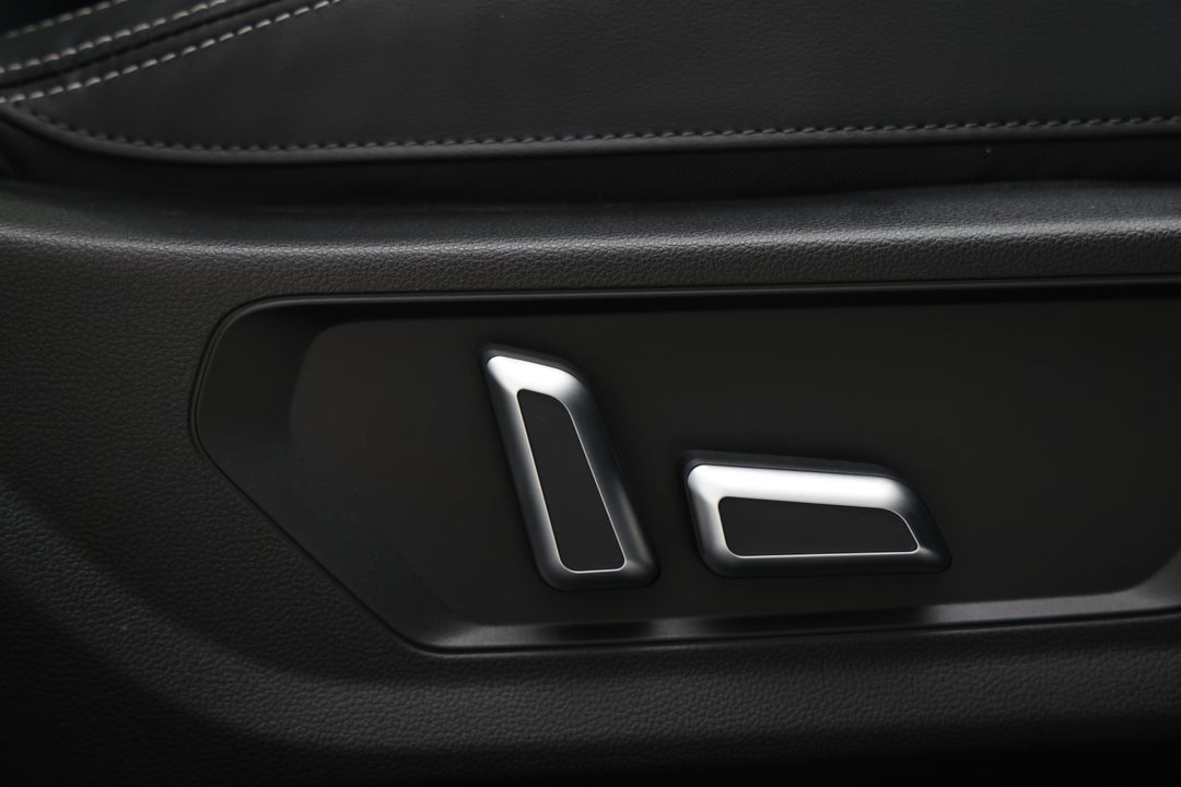 2024 GWM Haval Jolion Ultra Hybrid, Automatic, 15663 km, Drivers Side Adjustment Panel