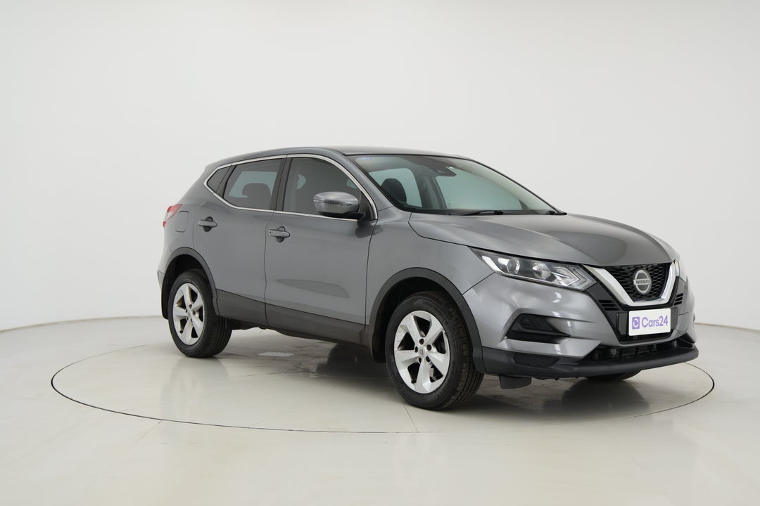 2018 Nissan Qashqai St, Automatic, 112910 km, Right Front Diagonal (45- Degree) View
