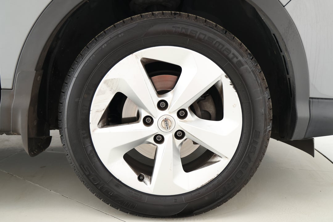 2018 Nissan Qashqai St, Automatic, 112910 km, Right Front Wheel