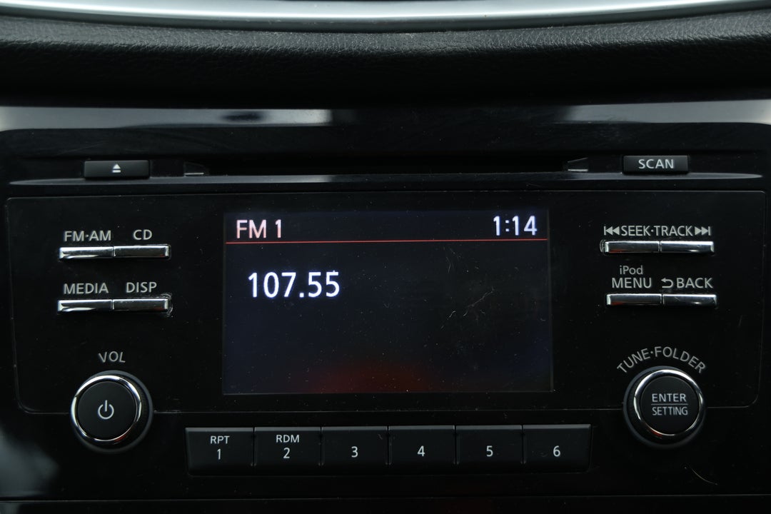 2018 Nissan Qashqai St, Automatic, 112910 km, Infotainment System