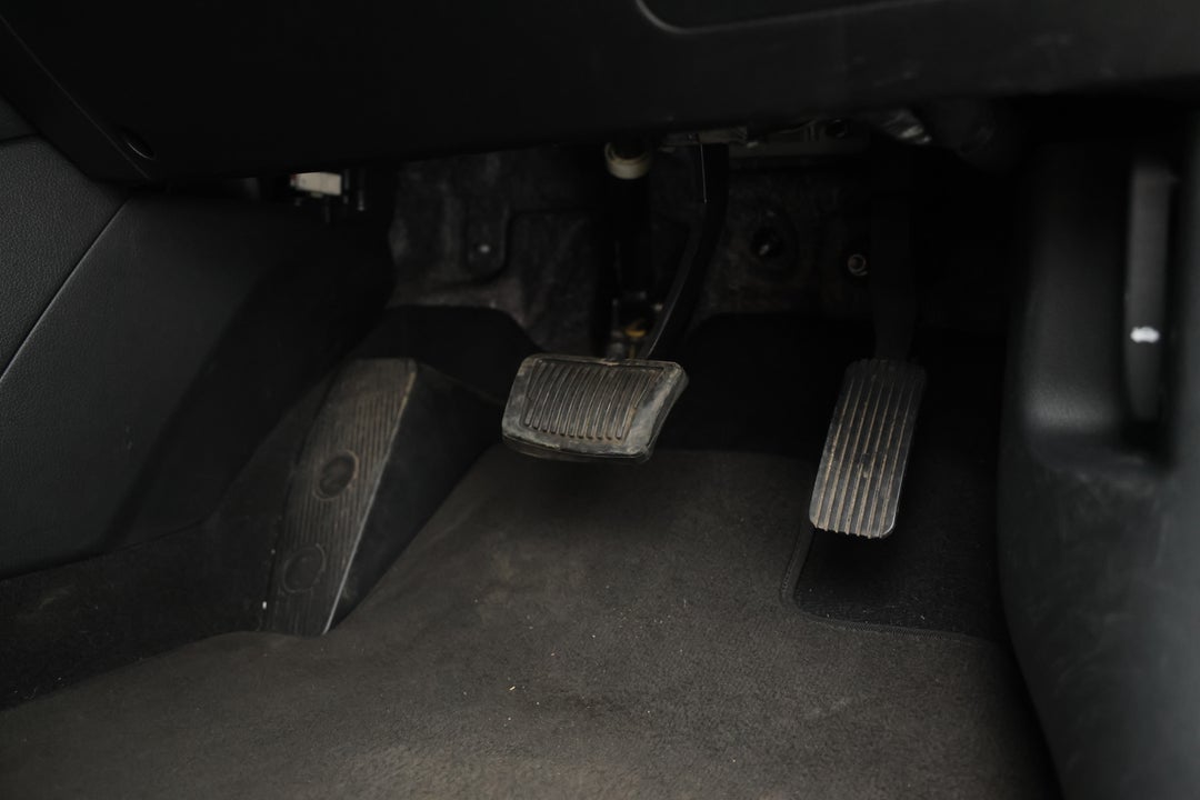 2020 Kia Cerato S, Automatic, 79246 km, Pedals and Footmat