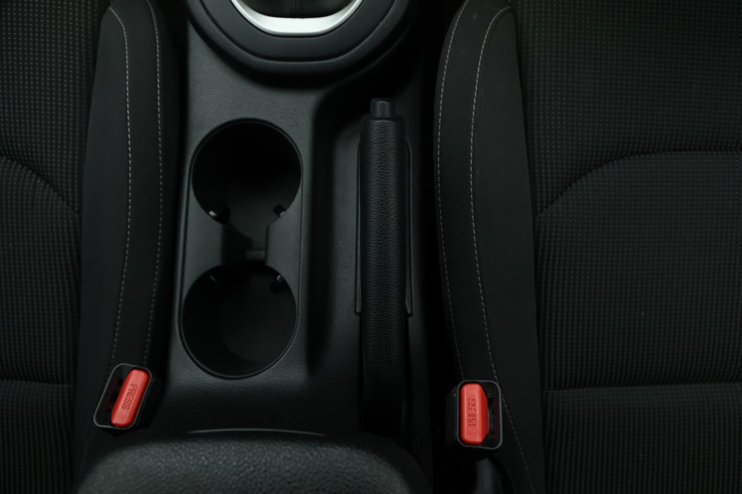 2020 Kia Cerato S, Automatic, 79246 km, Handbrake