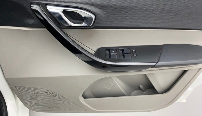 2018 Tata Tiago XZ PETROL, Petrol, Manual, 35,492 km, Driver Side Door Panels Control
