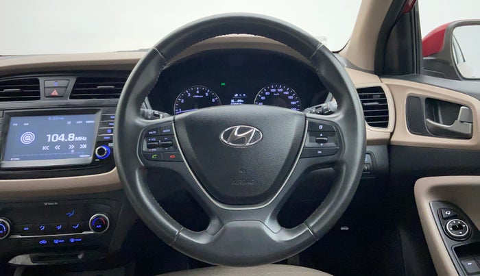 2017 Hyundai Elite i20 ASTA 1.2 (O), Petrol, Manual, 33,184 km, Steering Wheel Close Up
