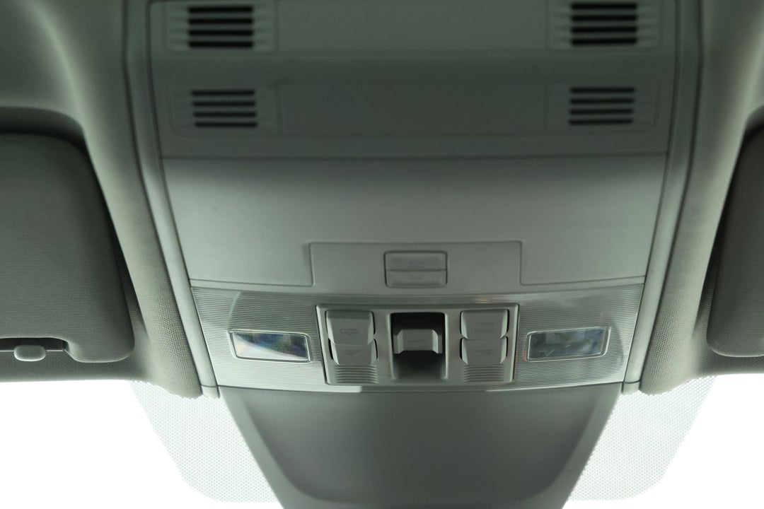 2018 Volkswagen Tiguan 162 Tsi Highline, Automatic, 96166 km, On-Roof Controls/Sunglass holder