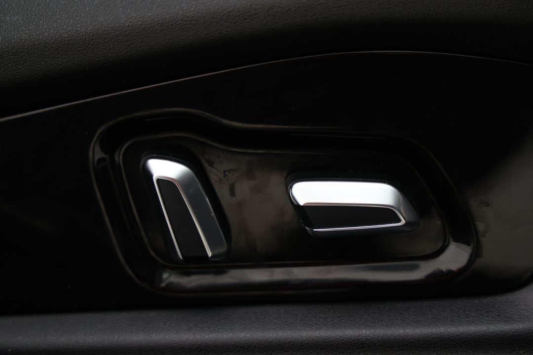 2023 Chery Omoda 5 Ex (high Version), Automatic, 69358 km, Drivers Side Adjustment Panel