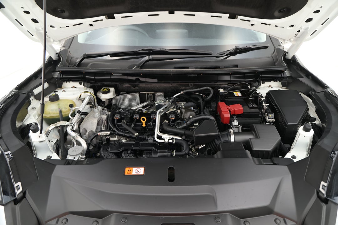 2024 Mitsubishi Outlander Es 7 Seat (2WD), Automatic, 25100 km, Open Bonnet (Engine)